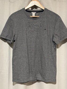 Calvin Klein Men's Patterned Short Sleeve Knit Shirt - Size M